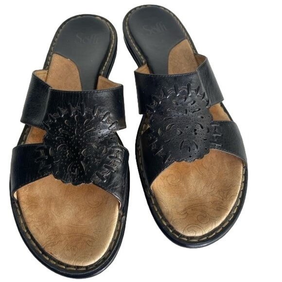 Sofft Shoes - Sofft Ladies slip on sandals genuine leather black size 12M
